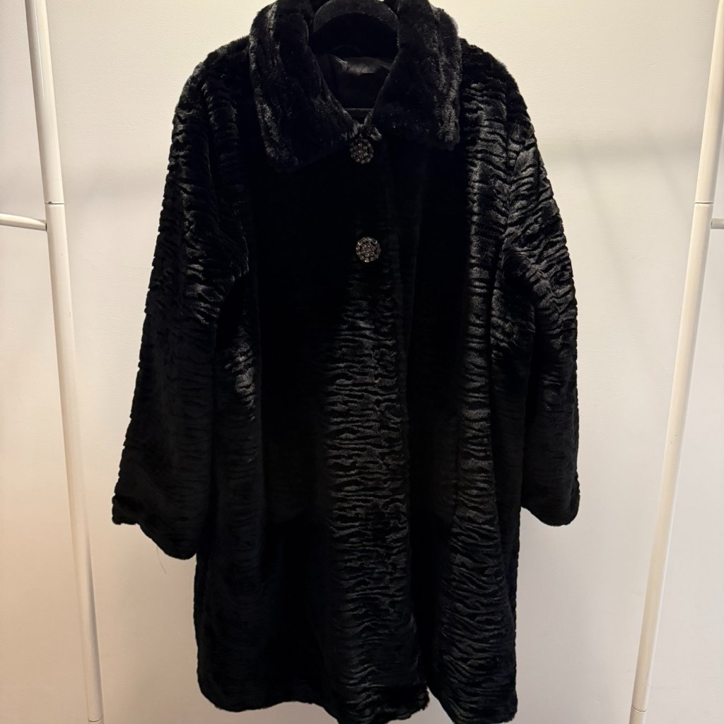 Faux Fur Coat Likely Maggie Barnes Brand